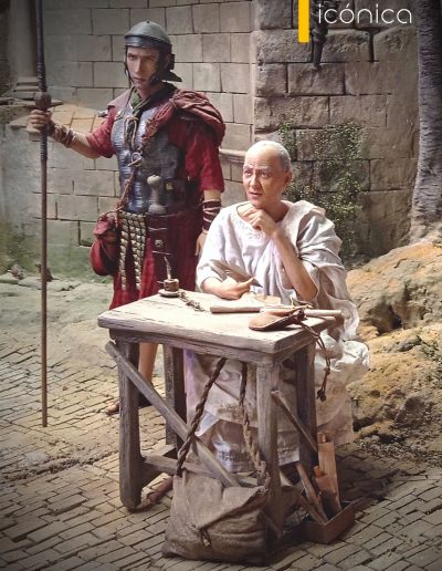 Magistrado y soldado romano (2021). 30cm. Baena (Córdoba).